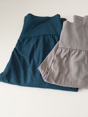 Caposhie Italian Collection Leggings Size Small Set of 2